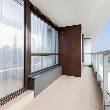 Millennium La Tour アパート