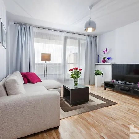 Millennium La Tour Apartment Warsaw